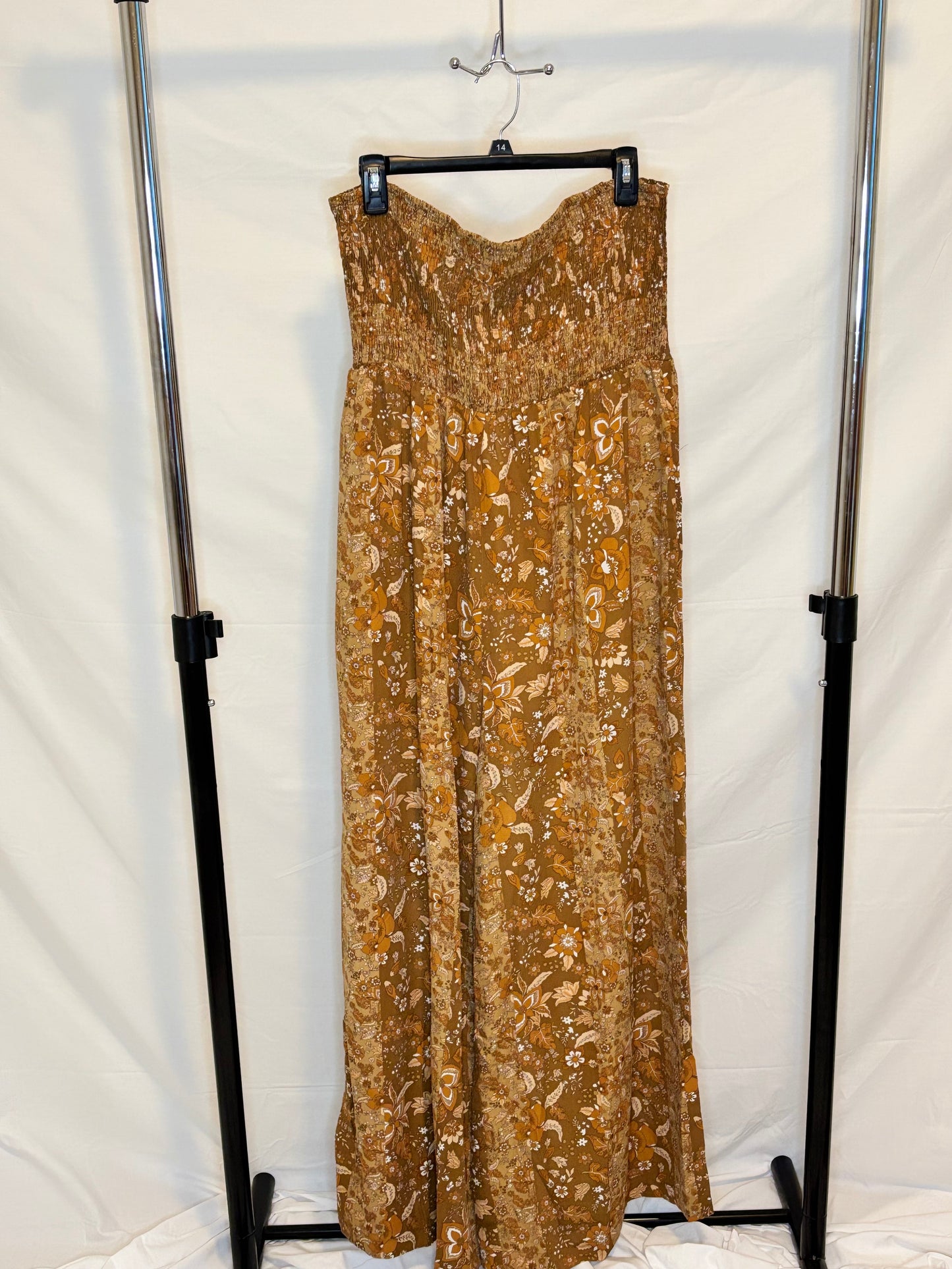 PLUS SIZE SLEEVELESS SMOCK FRONT POCKETS WIDE LEG FLORAL JUMPSUIT