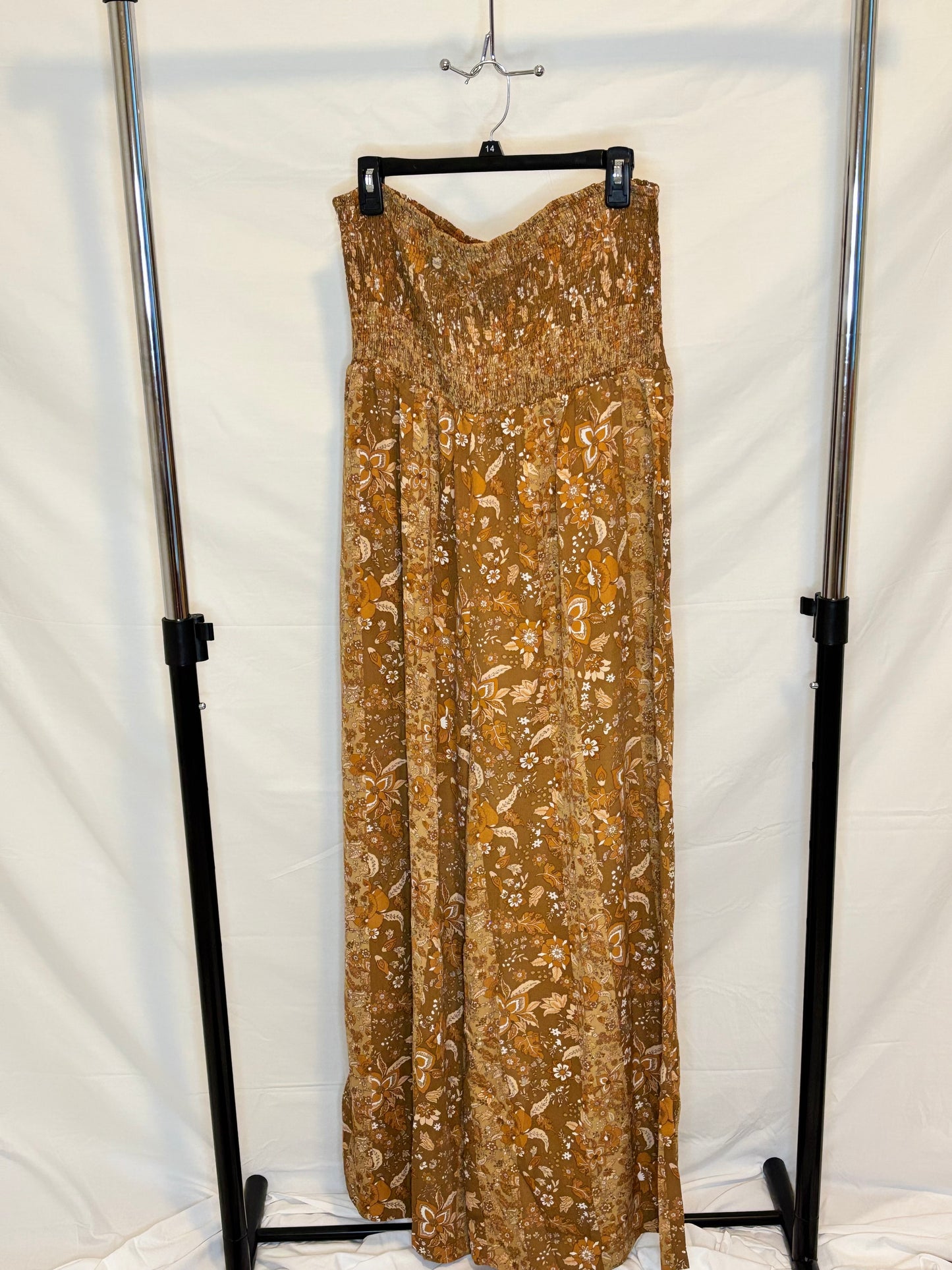 PLUS SIZE SLEEVELESS SMOCK FRONT POCKETS WIDE LEG FLORAL JUMPSUIT